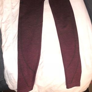 Lulu lemon READY TO RUN TIGHT *EVANESCENT  28”